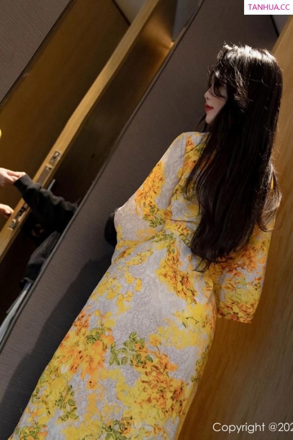 陈若依 抖娘利世 [XiuRen]高清写真图 2024.01.18 No.7981 利世 丝袜美腿第21张图片
